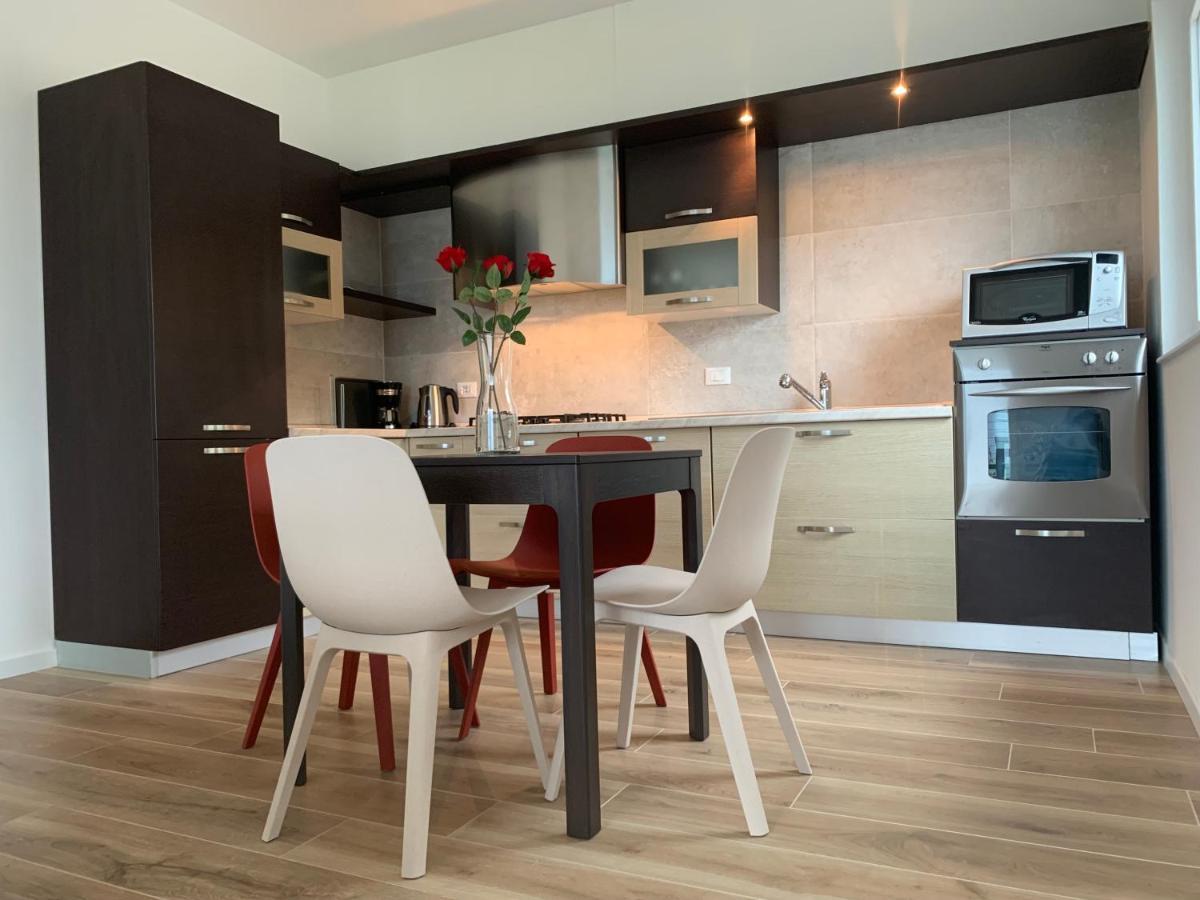Ca De L'Ora Apartment Malcesine Bagian luar foto