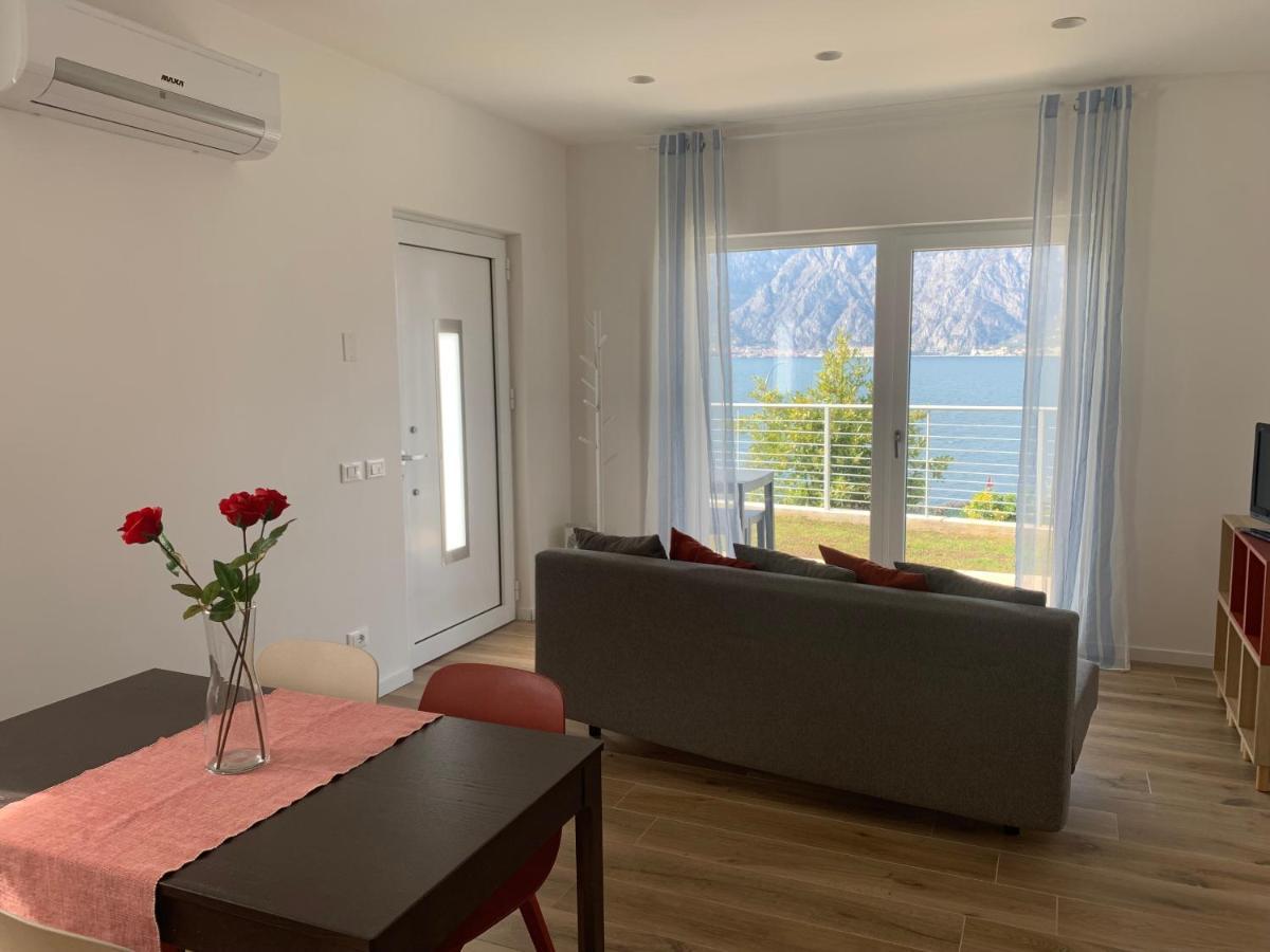 Ca De L'Ora Apartment Malcesine Bagian luar foto